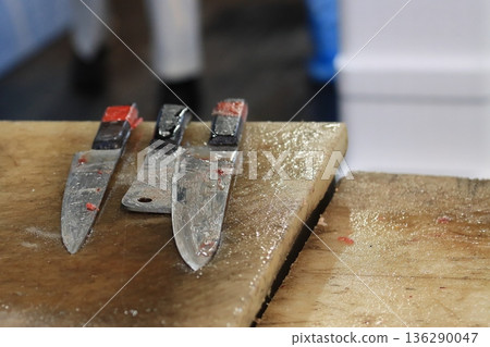 Tuna filleting knife, craftsman's knife Tuna filleting knife, craftsman's knife 136290047