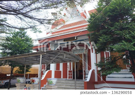 蘇安普盧寺 (Wat Suanplu) 在曼谷,泰國 蘇安普盧寺 (Wat Suanplu) 在曼谷,泰國 136290058