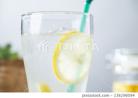 Honey Lemon Cider 136290094