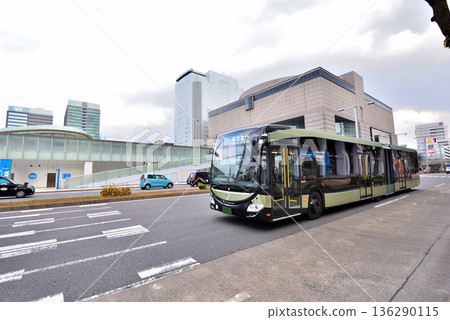 Aichi Prefecture: SRT, a new road transport system running in Sakae, Nagoya 136290115