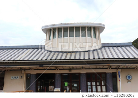 Arita Station, Saga Prefecture, Arita, JR Sasebo Line, JR Matsuura Railway, train, platform, station building, JR Kyushu 136290202