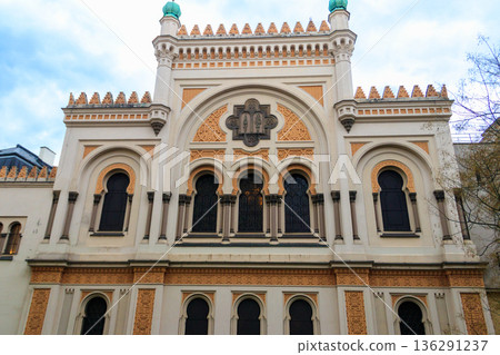 Facade of Spanish Synagogue in the Josefov district, Jewish Quarter of Prague, in Czech Republic Facade of Spanish Synagogue in the Josefov district, Jewish Quarter of Prague, in Czech Republic 136291237
