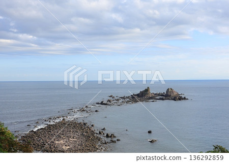 Mitsuishi, Manazuru Cape, Ashigarashimo District, Kanagawa Prefecture 136292859