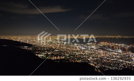 Night view of Kobe from Mount Maya's Kukuseidai Night view of Kobe from Mount Maya's Kukuseidai 136292935