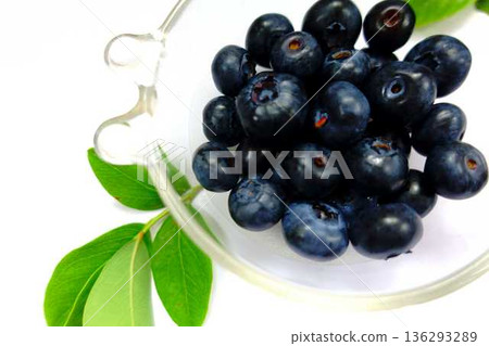 blueberry fruit berries blueberry fruit berries 136293289
