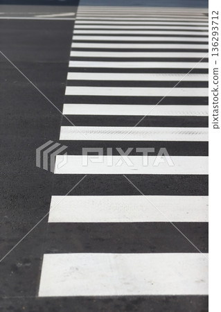 行人過街 136293712