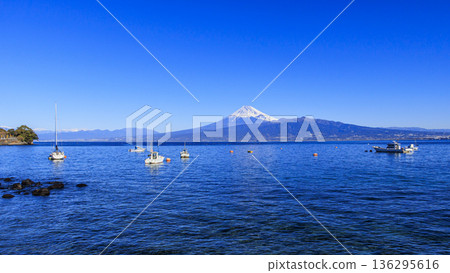 從西伊豆看到的富士 136295616