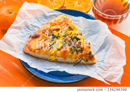Rebaked teriyaki chicken pizza Rebaked teriyaki chicken pizza 136296390