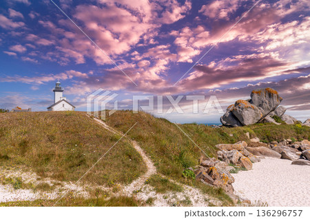 Beach of Pontusval, cotes-d'armor, brittany, france 136296757