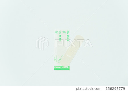 Bandages and packaging taken out of individual packaging 136297779