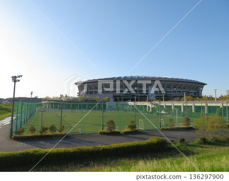 新橫湖足球公園日產體育場 136297900