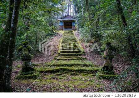 若宮神社的參道（和泉市長島町） 136298639