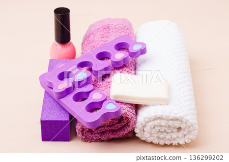 Pedicure accessories set tools closeup Pedicure accessories set tools closeup 136299202