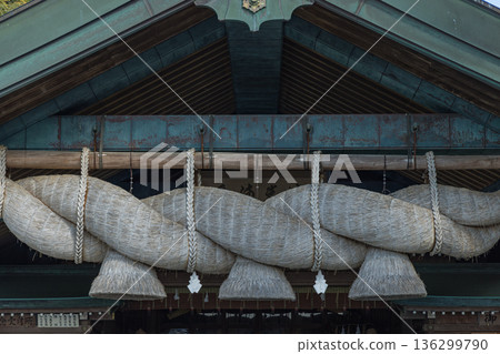 The large shimenawa at the Kagura Hall of Izumo Taisha Shrine in Taishacho, Izumo City, Shimane Prefecture, Japan 136299790