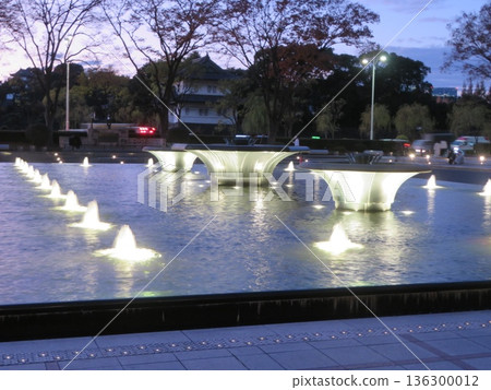 Wadakura Fountain Park Night Wadakura Fountain Park Night 136300012