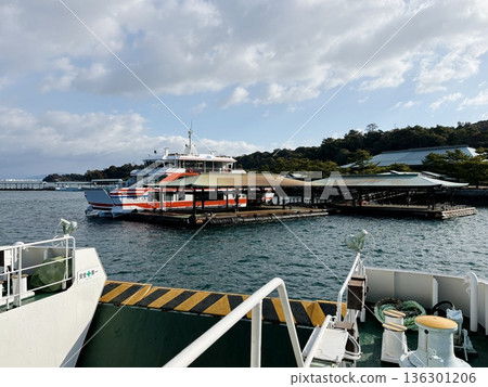 JR West Miyajima Ferry just before docking on Miyajima side_JR West Miyajima Ferry Pier JR West Miyajima Ferry just before docking on Miyajima side_JR West Miyajima Ferry Pier 136301206
