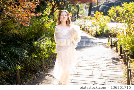 Beautiful woman Beautiful woman 136301710