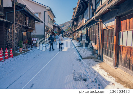 【奈賴宿】雪景如畫的驛站小鎮【木曾路】 136303423