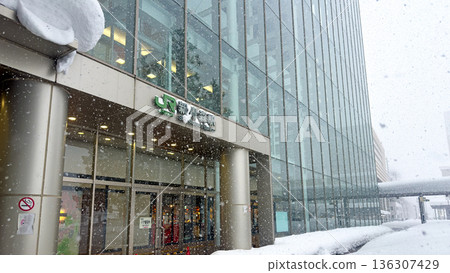 2026年1月,冬季青森車站的自然風光,大雪紛飛 2026年1月,冬季青森車站的自然風光,大雪紛飛 136307429