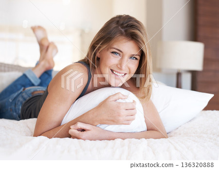 Portrait, relax and woman on a bedroom, pillow and happiness with peace, morning and comfortable. Face, female person or girl on a bed, home or rest with wellness, calm or chilling on a weekend break Portrait, relax and woman on a bedroom, pillow and happiness with peace, morning and comfortable. Face, female person or girl on a bed, home or rest with wellness, calm or chilling on a weekend break 136320888