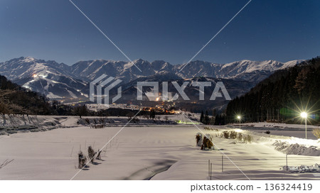 野平的冬天:清晨眺望北阿爾卑斯山 野平的冬天:清晨眺望北阿爾卑斯山 136324419