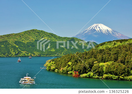 Early summer blue skies and fresh greenery in Hakone and Mount Fuji 136325226