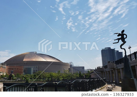 從富愛橋上的PayPay穹頂 136327933