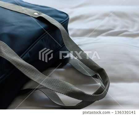 Navy blue bag and sheets 136330141