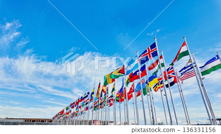Flags of the world flapping in the wind Flags of the world flapping in the wind 136331156