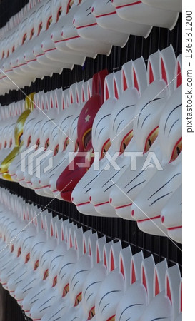 一隻狐狸 136331200