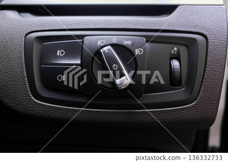 Car Headlight Control Switch 136332733