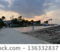 The seaside and quiet townscape at dusk 136332837