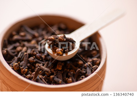 Bowl Of Cloves: Aromatic Spices For Culinary Delights And Health Bowl Of Cloves: Aromatic Spices For Culinary Delights And Health 136340740