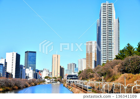 View of the Iidabashi Station area from the Ichigaya side (Chiyoda Ward, Tokyo) [February 2026] 136341109