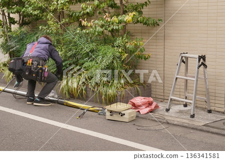 工作期間 136341581