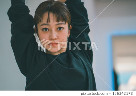 dancing, female, females 136342178