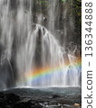 曾五郎瀑布，彩虹閃耀。 136344888