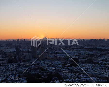 東京雪晨鳥瞰圖 136348252