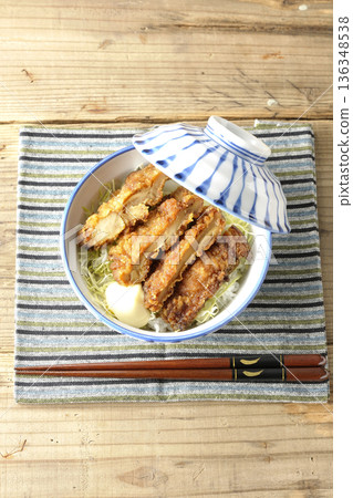 Mayonnaise and fried chicken rice bowl 136348538