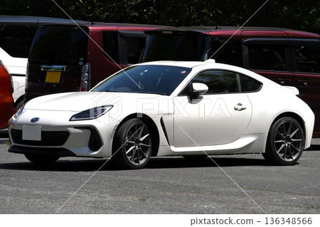 白色跑車 白色跑車 136348566