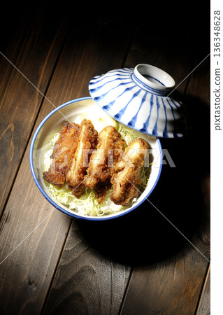 Mayonnaise and fried chicken rice bowl Mayonnaise and fried chicken rice bowl 136348628