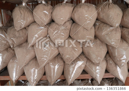 bombax ceiba root powder stock on shop bombax ceiba root powder stock on shop 136351866