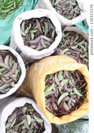 Edamame stock on shop for sell are cash crops Edamame stock on shop for sell are cash crops 136353376