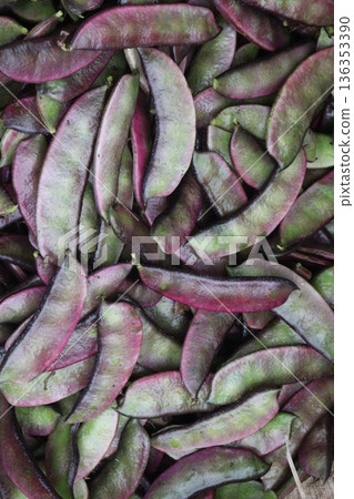 Edamame stock on shop for sell are cash crops Edamame stock on shop for sell are cash crops 136353390