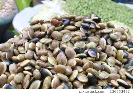 Edamame seeds stock on shop for sell are cash crops Edamame seeds stock on shop for sell are cash crops 136353452