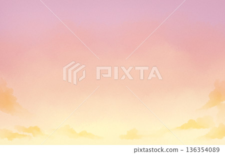 柔和漸層的日落天空和雲彩景色 136354089