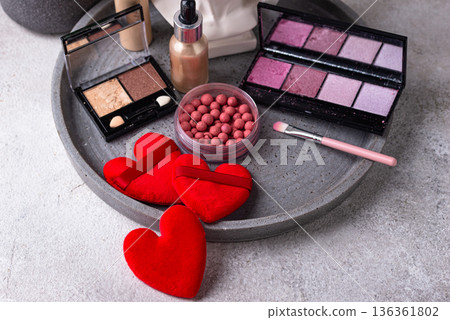 Valentine make sponge in shape of heart Valentine make sponge in shape of heart 136361802