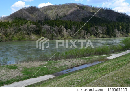 Mogami River Japan's three major rapids Mogami River Japan's three major rapids 136365335