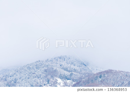 Snow-covered summit of Mount Hiei in Kyoto in winter Snow-covered summit of Mount Hiei in Kyoto in winter 136368953