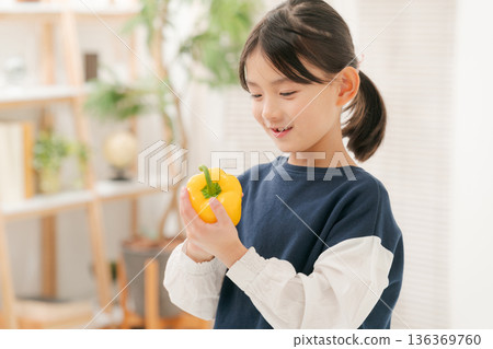 辣椒粉的女孩 辣椒粉的女孩 136369760
